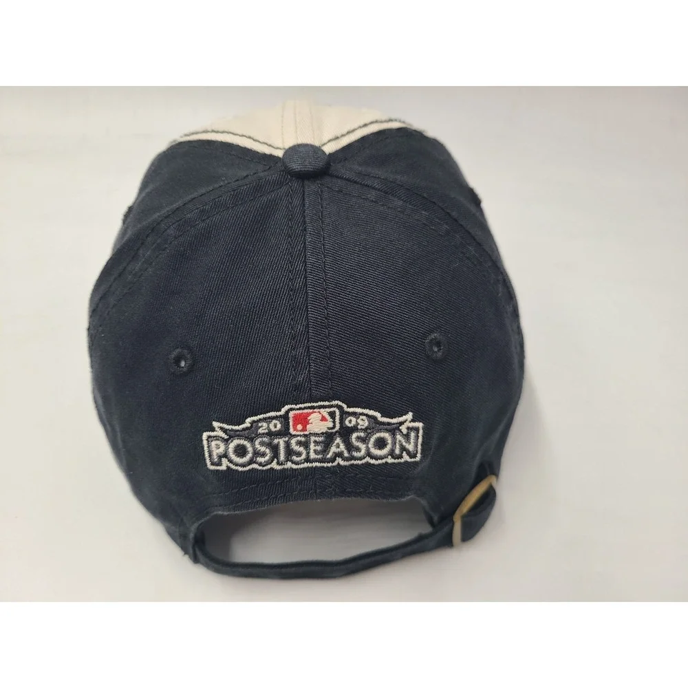 Philadelphia Phillies 2009 Division Champions 47 Brand‎ Twins Strapback Hat Cap